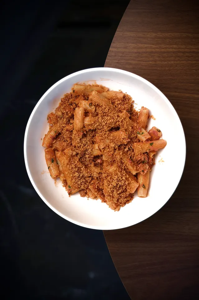 Rigatoni z ragu z kiełbasy